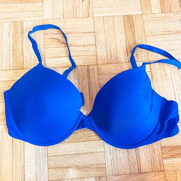 PINK by VS Demi Bra - Picture 2 of 4